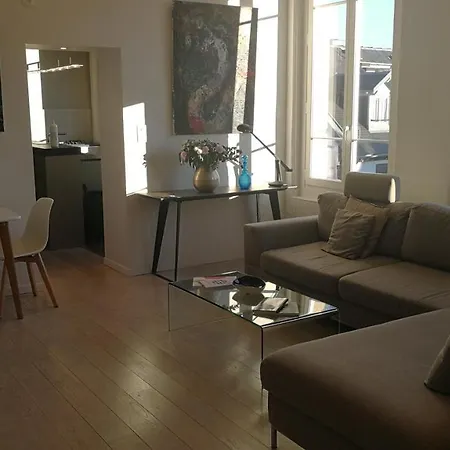 5&5 Rooftop Bed & Breakfast 3*